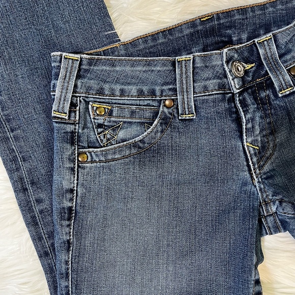 Rare! EUC [True Religion] Vintage Low Rise + Flare Leg Blue Jeans | 29 Medium 8 - Picture 14 of 15